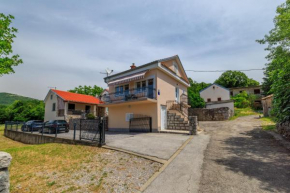 Elwira - vacation house Klenovica